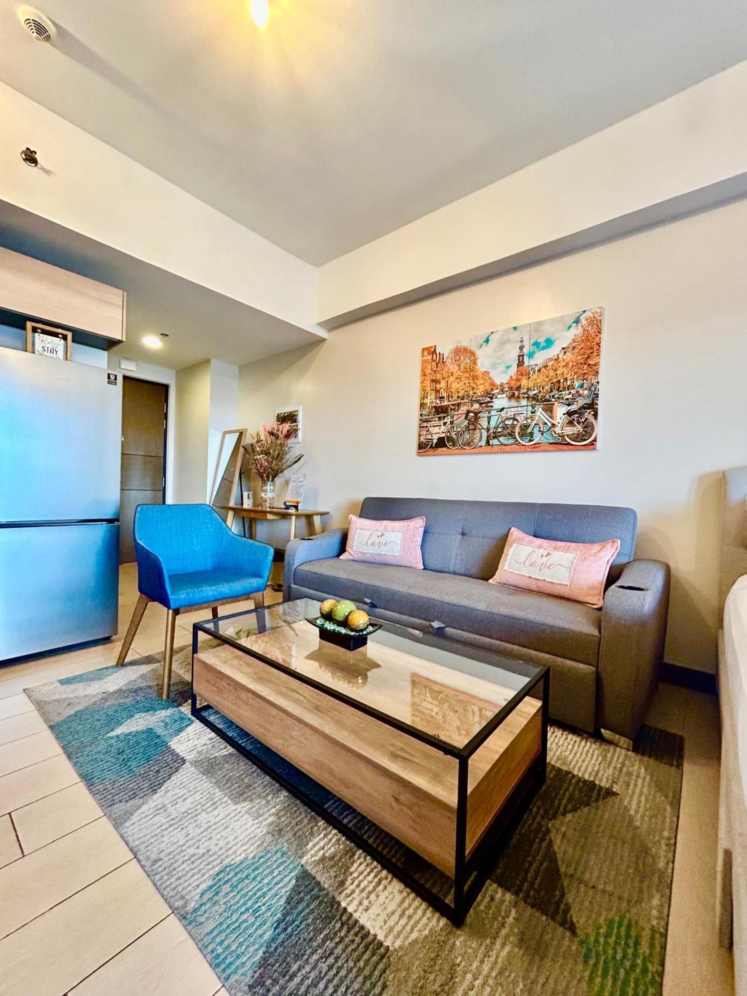 Luxury Bgc Condo In Taguig, Mckinley - Covered Parking And Wifi Free Extérieur photo